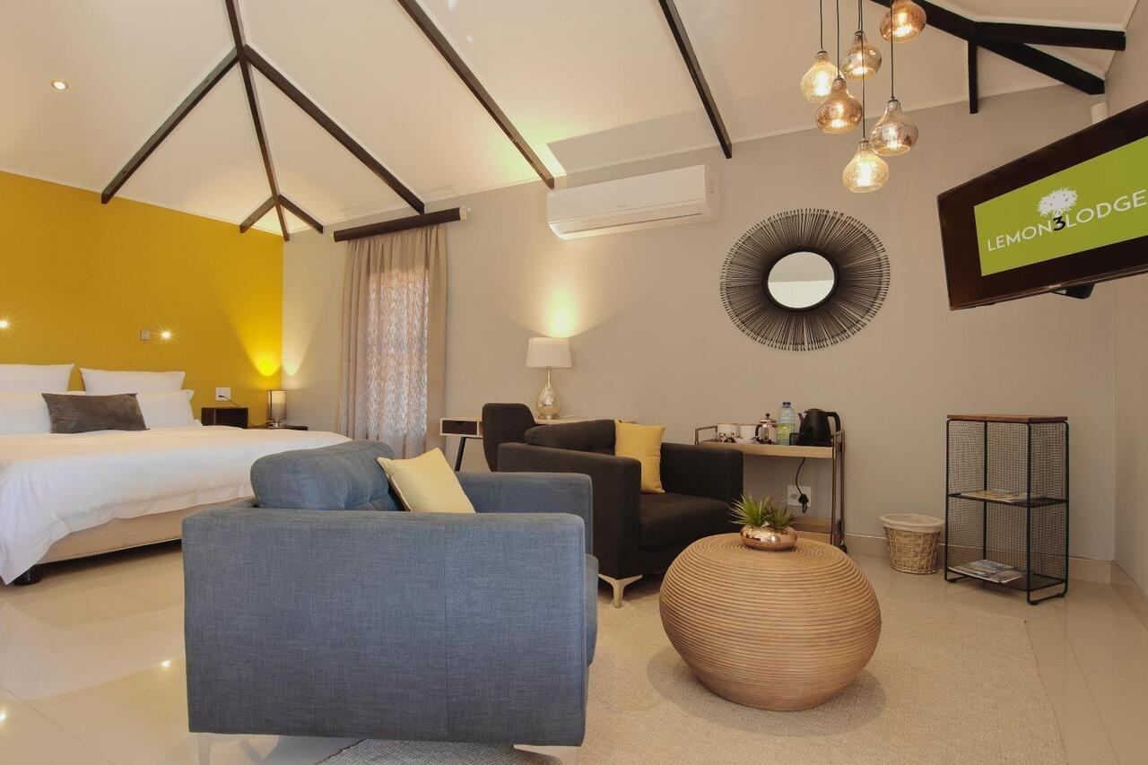 Lemon 3 Lodge Guesthouse Kirkwood Buitenkant foto