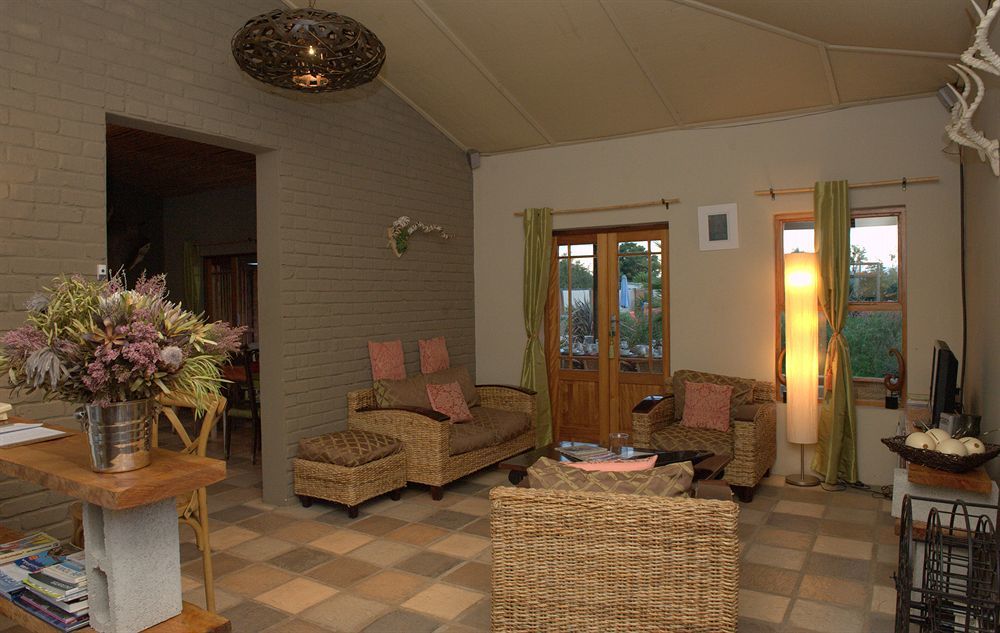 Lemon 3 Lodge Guesthouse Kirkwood Buitenkant foto